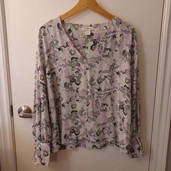 Club Monaco long-sleeve blouse - Picture 3 of 16
